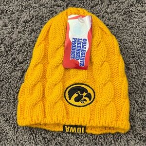 Iowa Hawkeyes Beanie Cable Knit One Size Gold Stocking Cap Warm Collegiate NWT